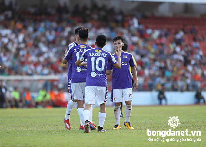 SHB Đà Nẵng vs Hà Nội (17h 16/8): Nhà vô địch tăng tốc SHB Đà Nẵng vs Hà Nội (17h 16/8): Nhà vô địch tăng tốc