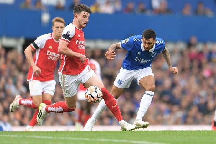Huyền thoại EPL: 'Arsenal sẽ chẳng làm nên trò trống gì với cậu ta' Huyền thoại EPL: 'Arsenal sẽ chẳng làm nên trò trống gì với cậu ta'