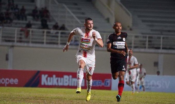 Persija Jakarta 0-1 Bali United: Platje giúp Bali United xây chắc ngôi đầu Persija Jakarta 0-1 Bali United: Platje giúp Bali United xây chắc ngôi đầu