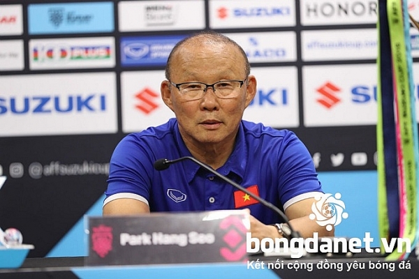 HLV Park Hang-seo: Tôi rất yêu quý Văn Quyết HLV Park Hang-seo: Tôi rất yêu quý Văn Quyết