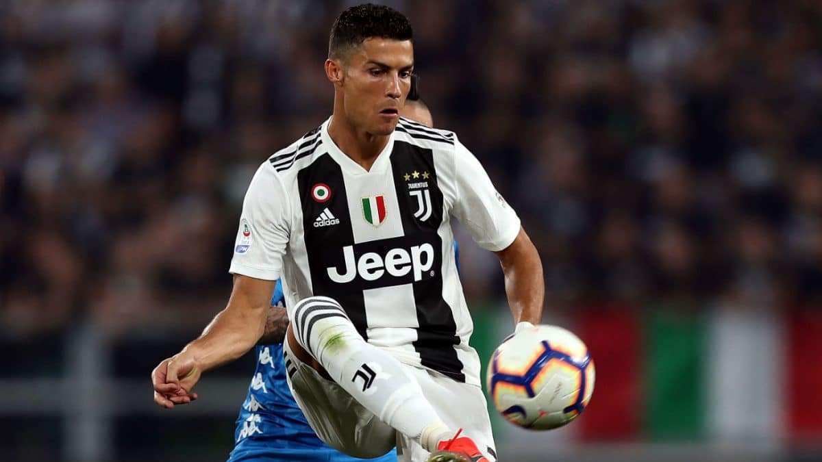 Ronaldo muốn giã từ sự nghiệp trong màu áo Juventus Ronaldo muốn giã từ sự nghiệp trong màu áo Juventus