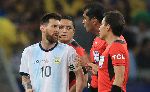 Trọng tài bắt chính trận Brazil vs Argentina ‘phản đòn’ Lionel Messi