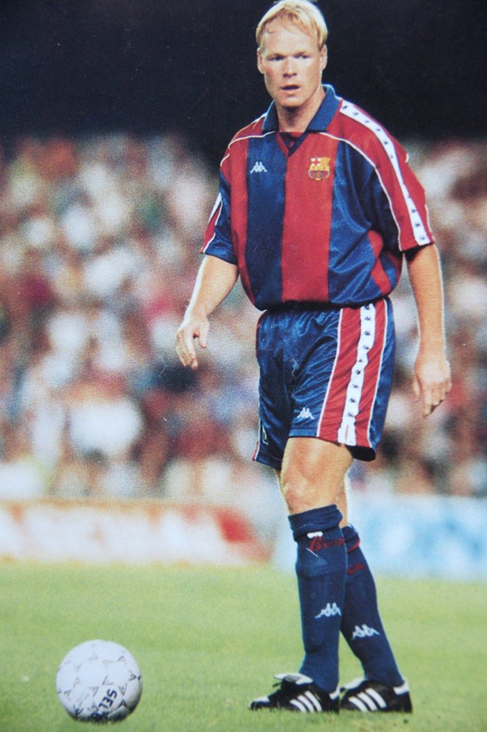 Đội hình 11 cầu thủ xuất sắc nhất lịch sử Barcelona: Johan Cruyff trước, Messi sau